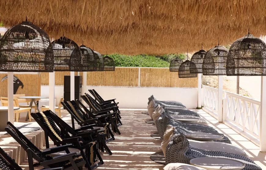 Golden Milos Beach House by Domotel